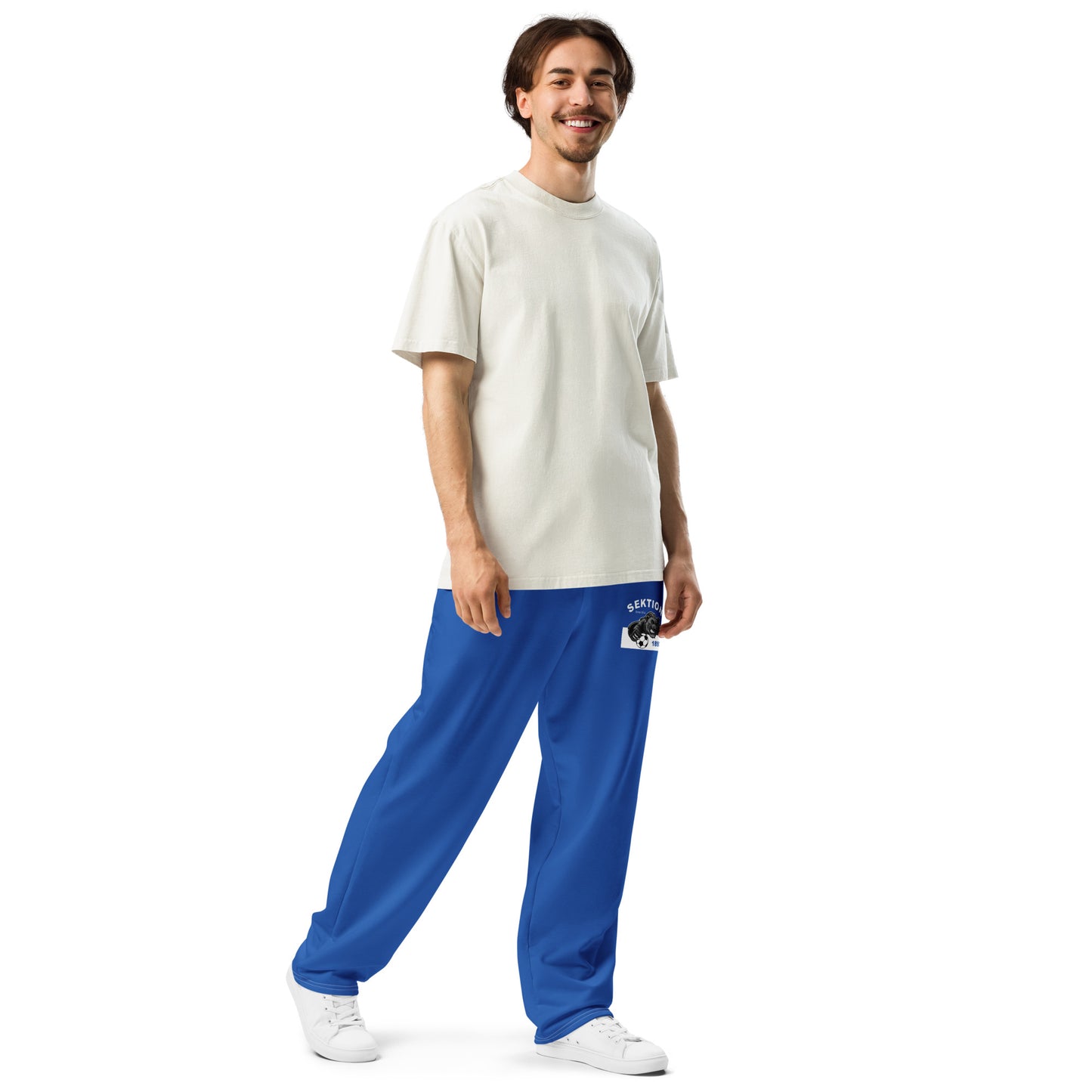 Unisex-Joggingshose mit weitem Bein und All-over-Print von Sportswear Iron Monkey 23, weiße Jogger, rechte Vorderansicht