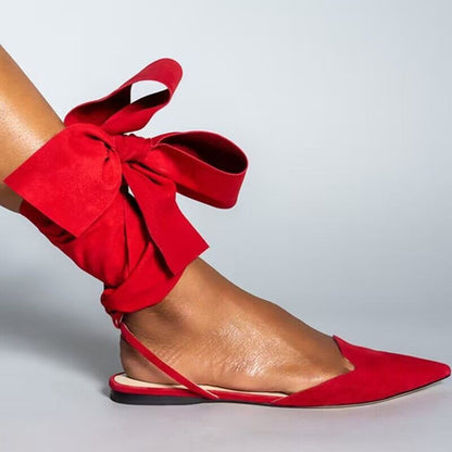 IM23 Ankle Strap Sandal | Spitze Zehenpartie, Knöchelriemen, Flachabsatz – Black & Red, EU 35–43