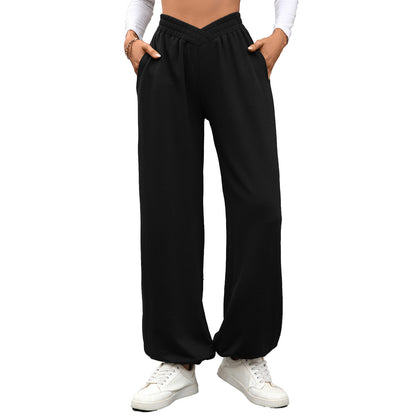 Breite Damenhose von eprolo mit lockerem Schnitt, elastischem Bund und seitlichen Taschen, ideal für komfortablen Casual-Look.