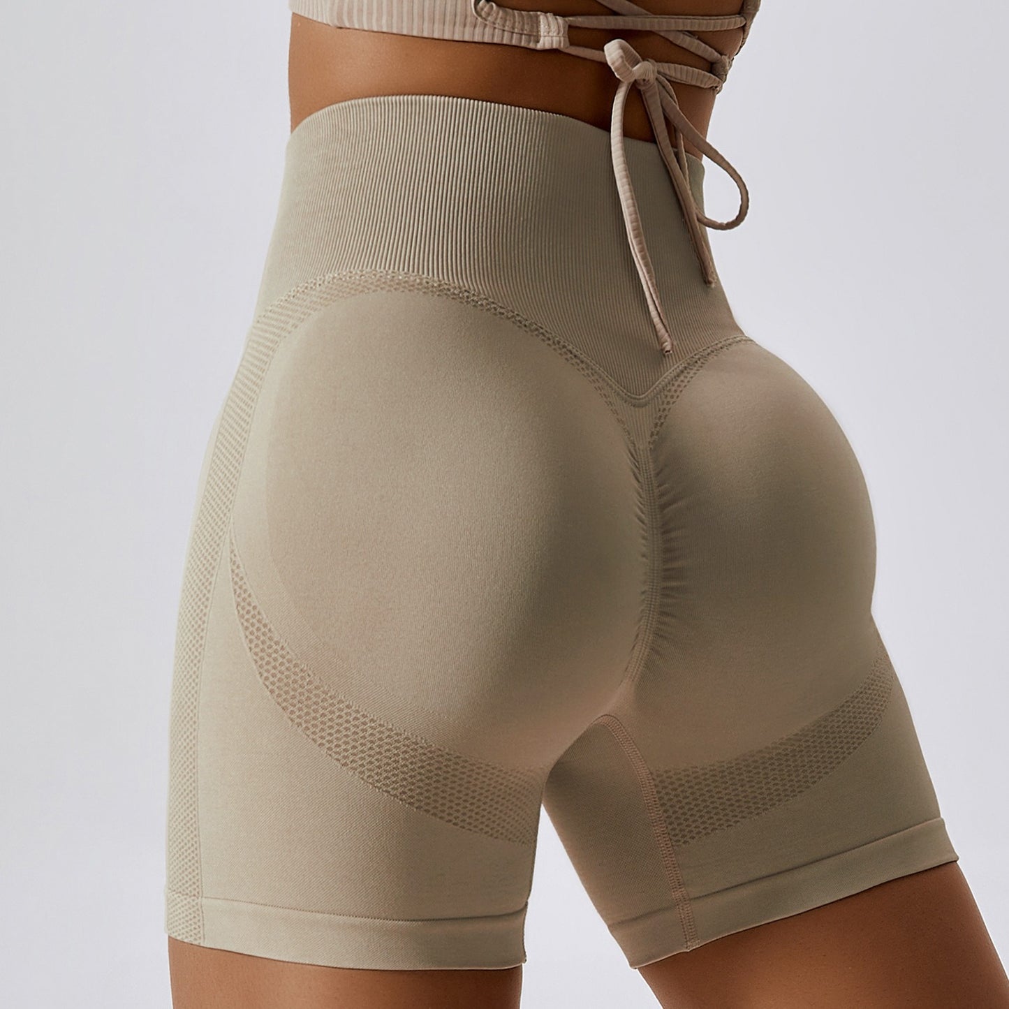Eprolo Damen Yoga-Shorts aus hochwertigem Honey Peach Material, nahtlos, High-Waist, hip-lift Fitness Shorts für Damen.