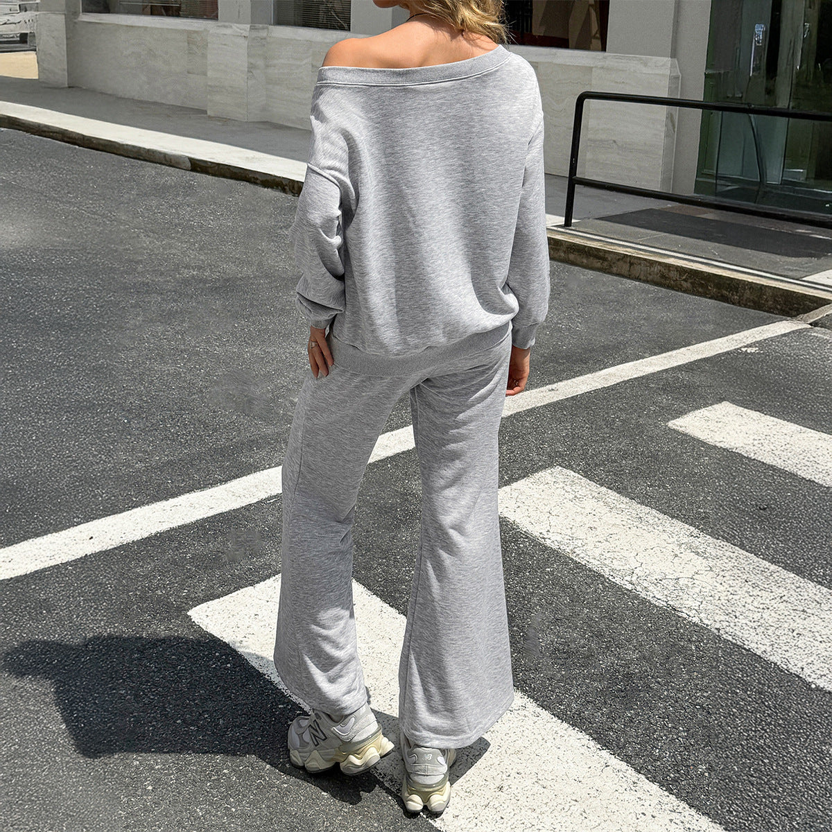 Damen Sport-Set eprolo: solides T-Shirt und gerade Schnitt Hose für Training und Freizeit, bequem und sportlich.