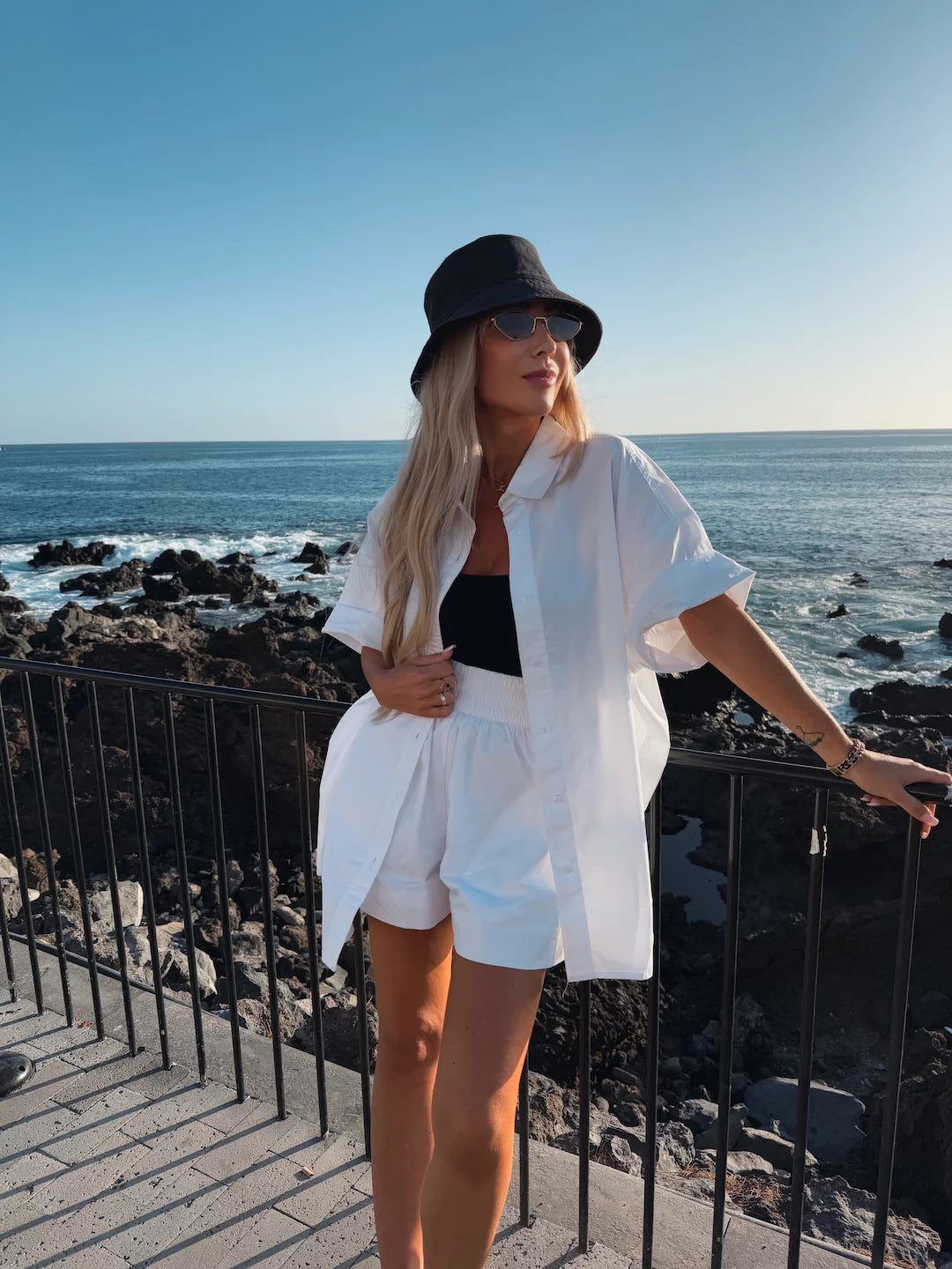 Premium Casual Set Damen 2-teilig – Solid Color Kurzarm Shirt & Elastische Sport-Shorts - Sportswear Iron Monkey 23