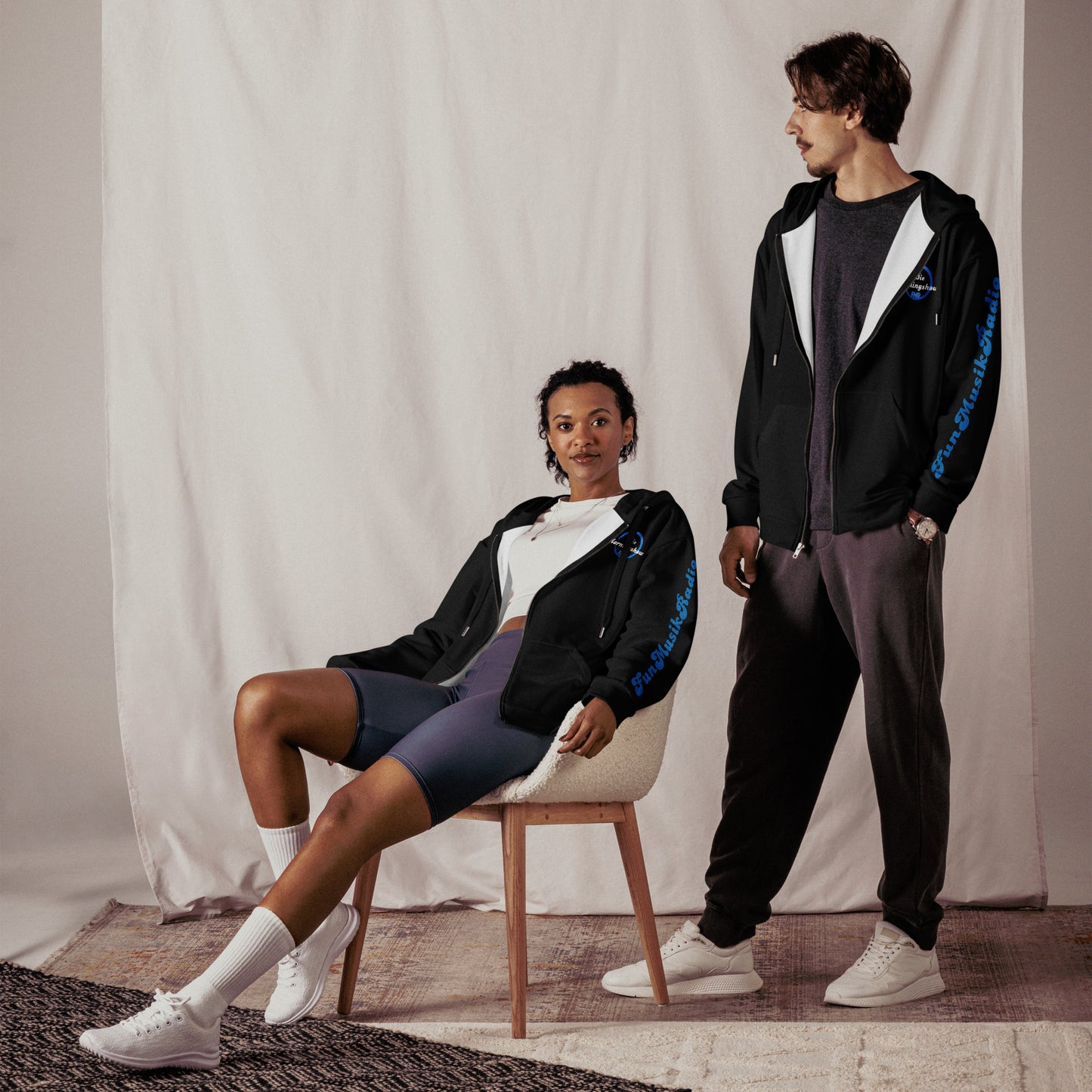 FMR Recycled Zip-Hoodie Weiß - 95% Recyceltes Polyester Unisex Vorderansicht