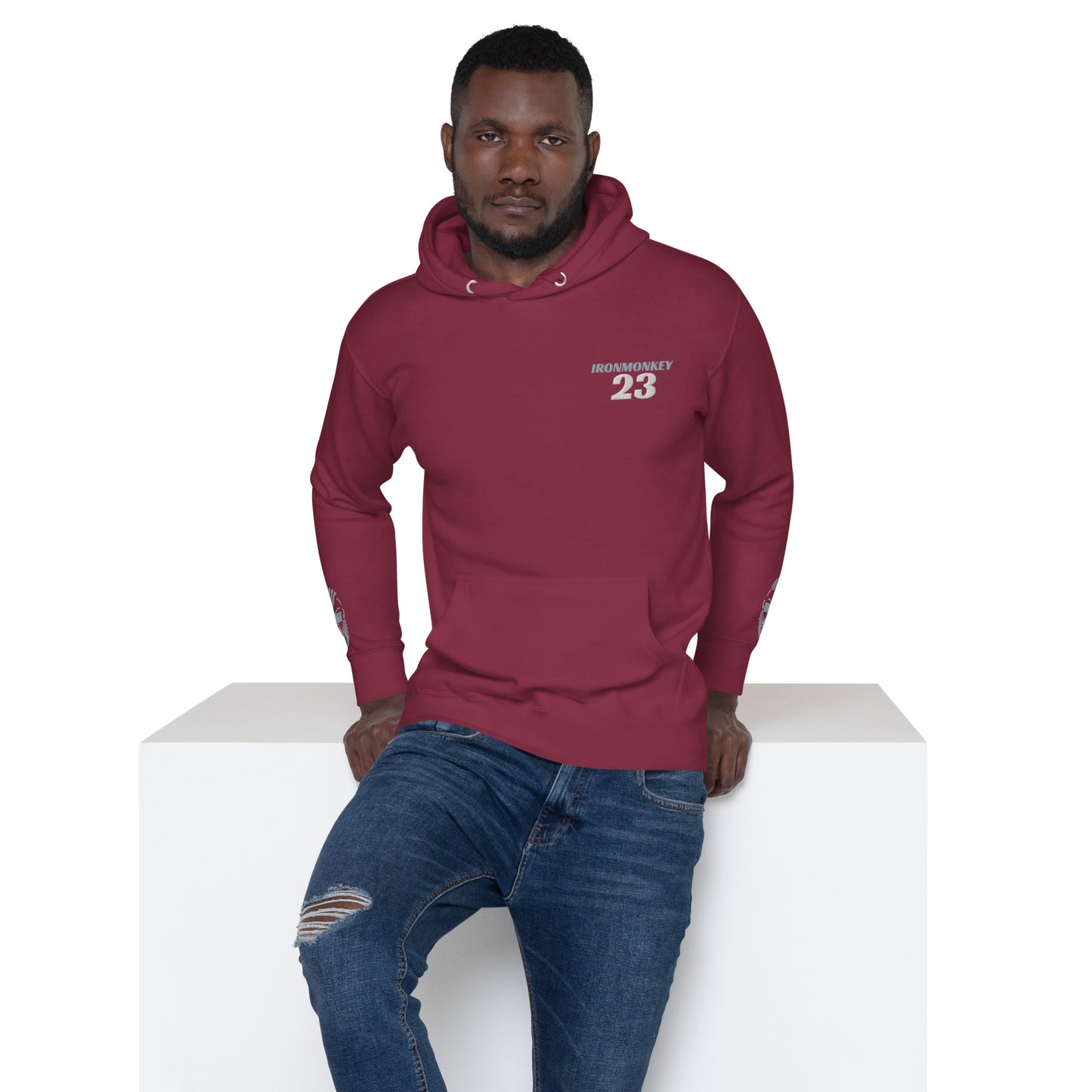 Unisex SoftTouch Premium Hoodie aus Baumwolle in Maroon, Sportswear Iron Monkey 23, vorneansichtig, weicher Kapuzenpullover