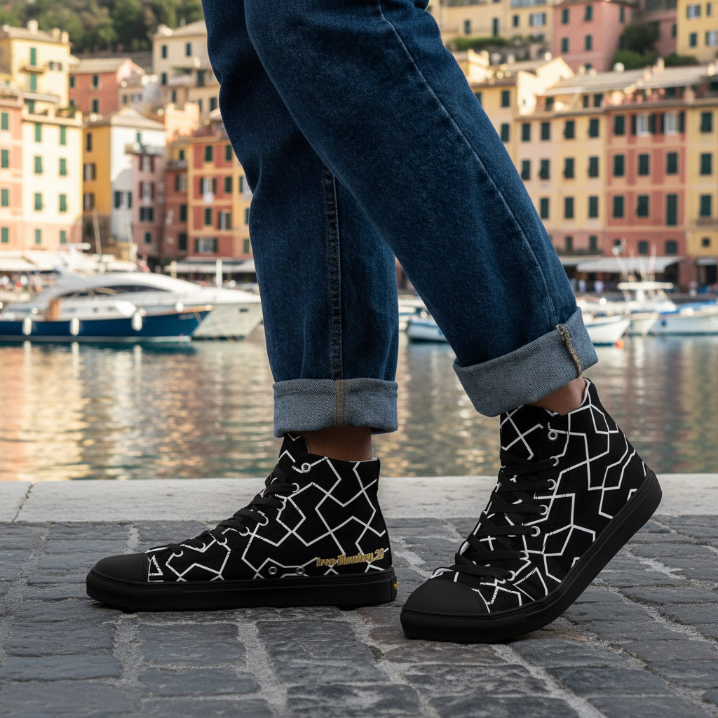 Herren High-Top Canvas Sneaker in Schwarz und Weiß von Sportswear Iron Monkey 23 mit EVA-Sohlen, links im Bild sichtbar