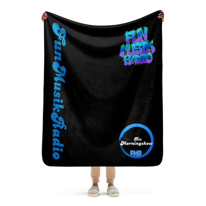 FunMusikRadio Sherpa-Decke Detail - Flauschige Kuscheldecke zweiseitig