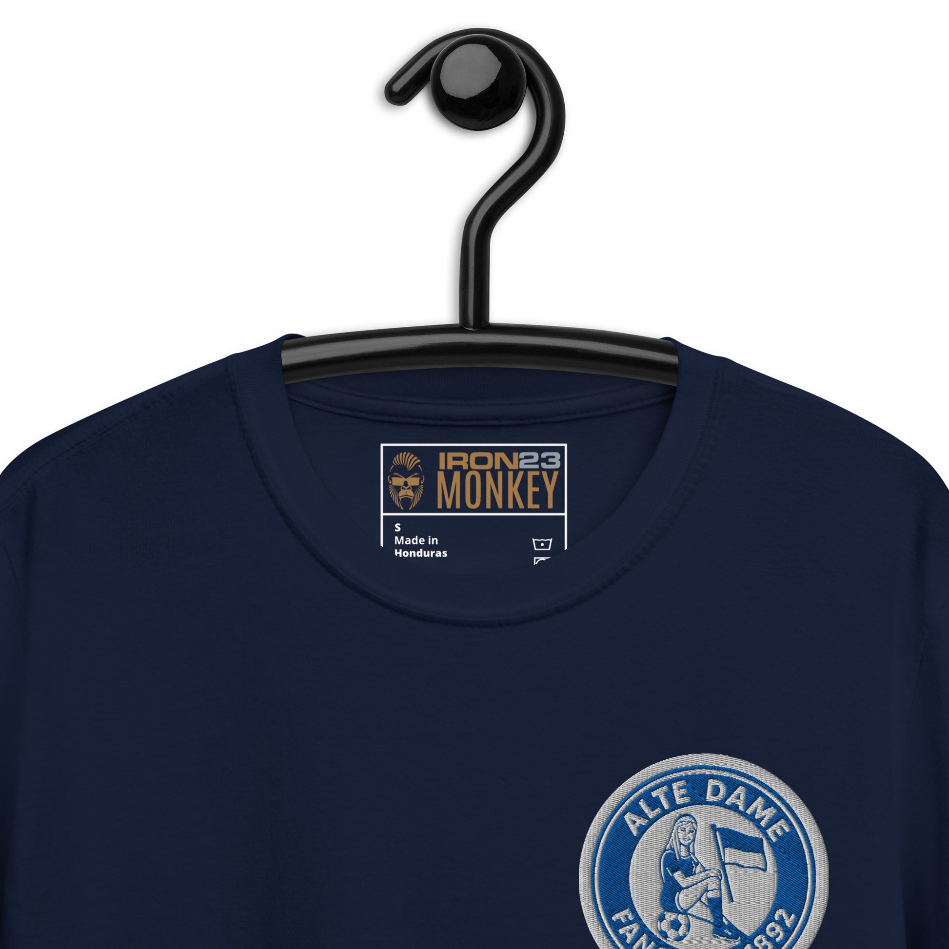 Unisex-Navy Kurzärmeliges T-Shirt von Sportswear Iron Monkey 23 mit Fanclub Alte Dame 1892 Logo, weiches Baumwollmaterial.