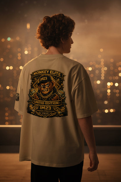 Unisex Bio-T-Shirt von Sportswear Iron Monkey 23, oversized mit weitem Kragen aus nachhaltiger Baumwolle, in Steinfarben.