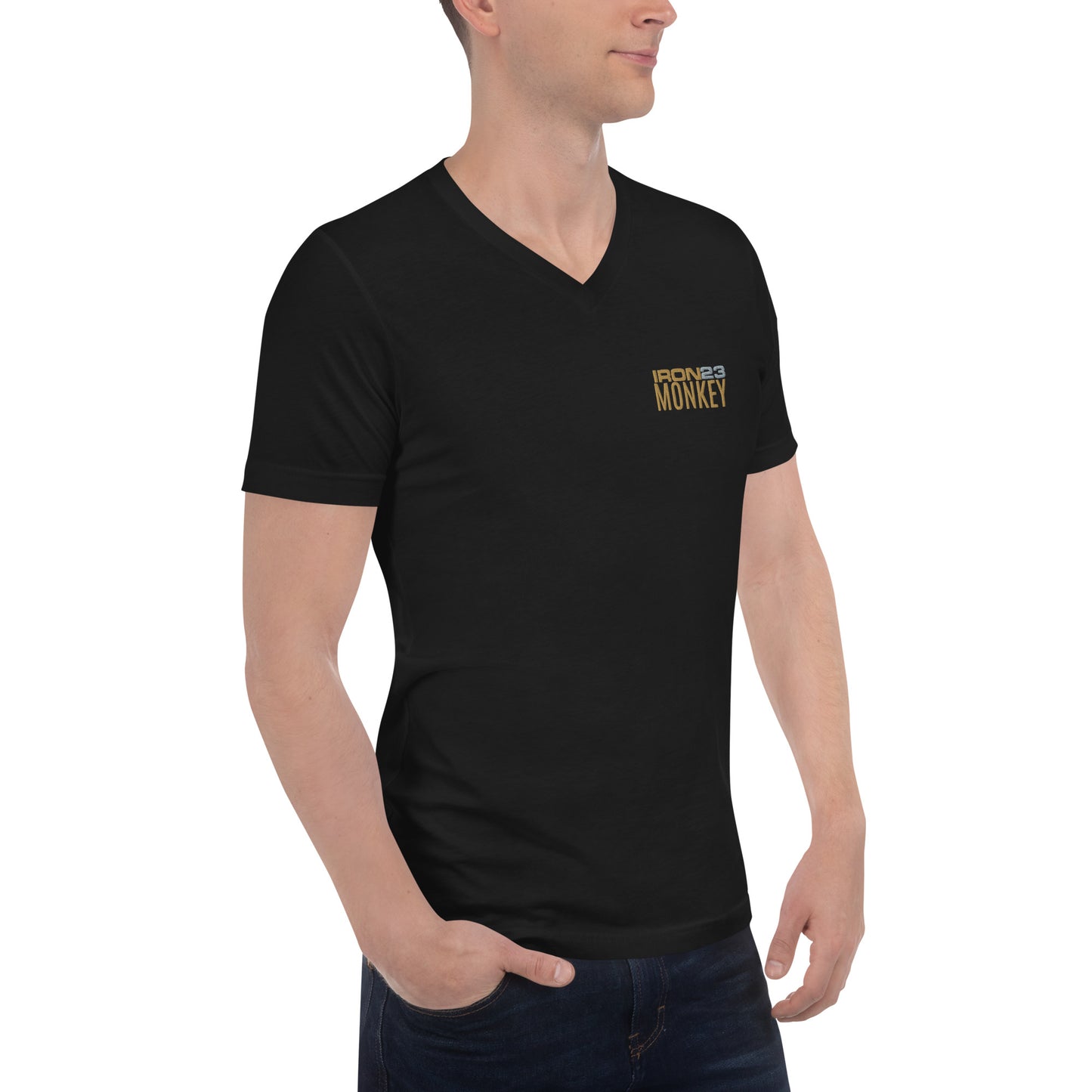 Unisex V-Ausschnitt T-Shirt von Sportswear Iron Monkey 23 in Schwarz aus 100% gekämmter Baumwolle, rechte Seite fotografiert.