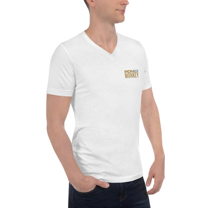Unisex V-Ausschnitt T-Shirt von Sportswear Iron Monkey 23 in Weiß, aus 100 % gekämmter Baumwolle, rechte Vorderseite.